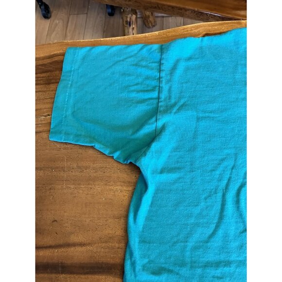 Vintage Beauty and the Beast The Enchanted Christmas XL T-Shirt - Picture 2 of 11